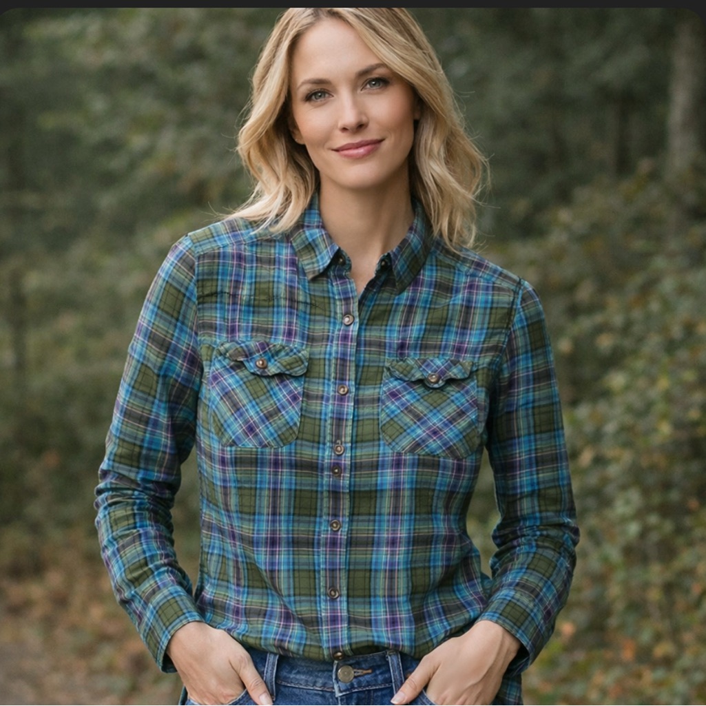 Eddie Bauer Women’s Plaid Button-Down Shirt | Small